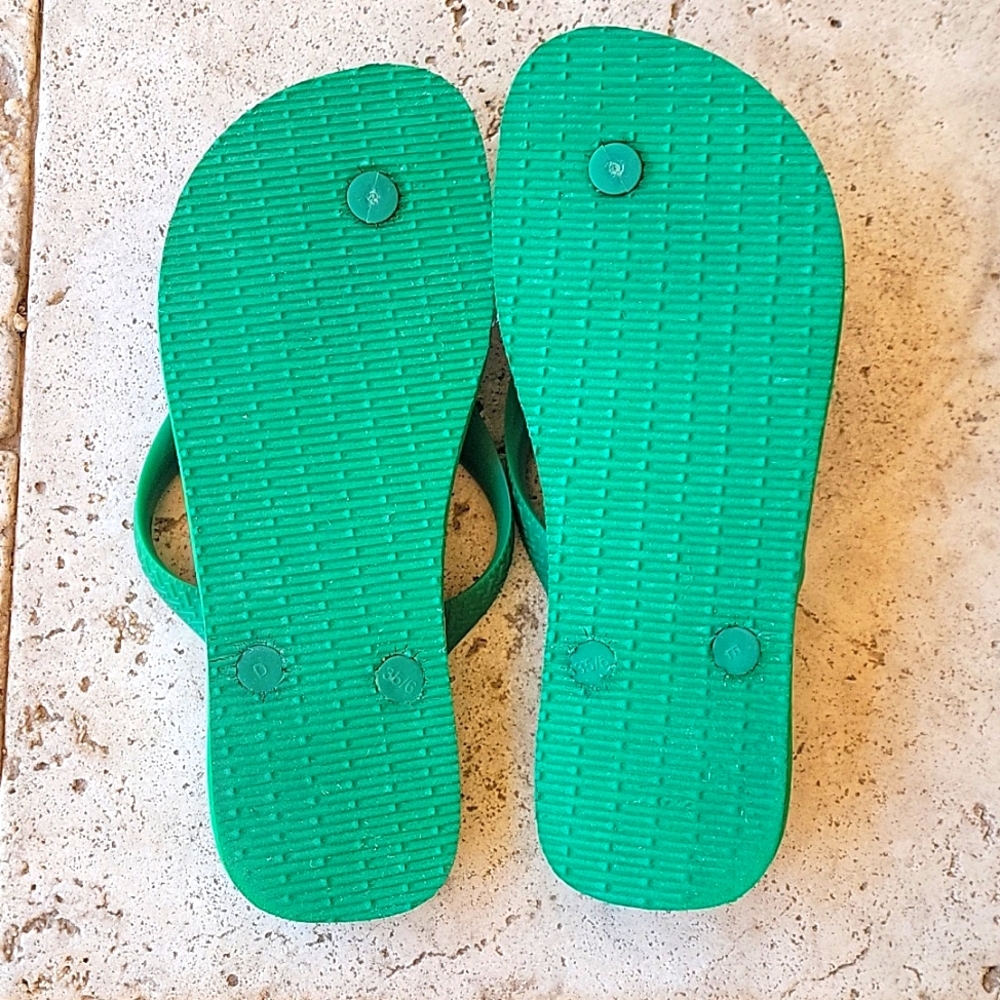 Havainas Liberty Flip Flops, size 6M - Picture 4 of 5